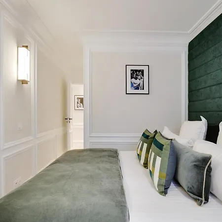 Apartment Pick A Flat's In Opera- Rue Lafitte Paris